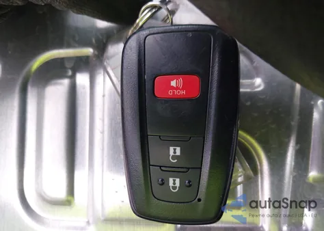 2025 Toyota Rav4 Hybrid Xle z USA, uszkodzony, nr VIN 2T3RWRFV8SW267351